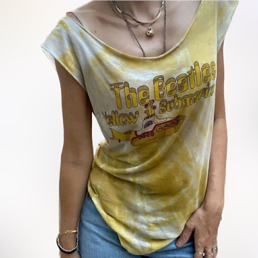 The Beatles yellow submarine cotton T-shirt tie dye size medium